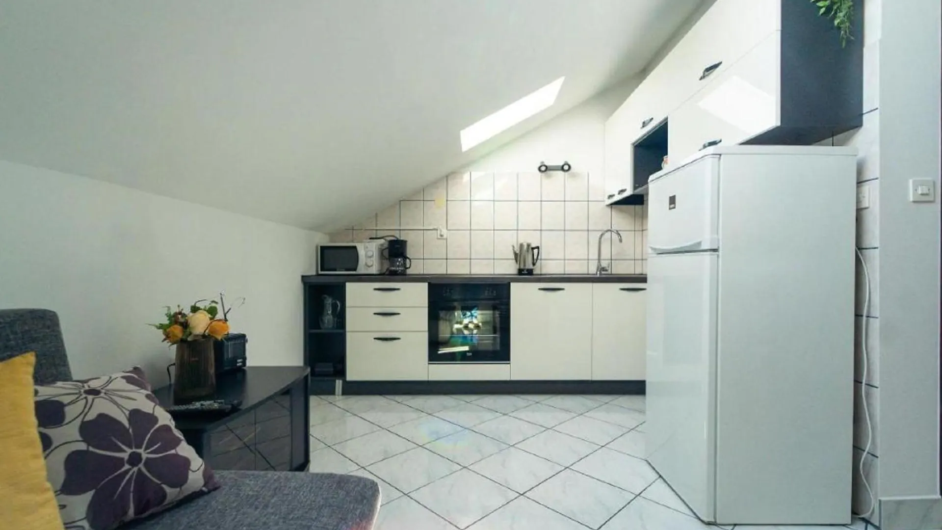 Comfortable Apartment With Balcony In A Quiet Area